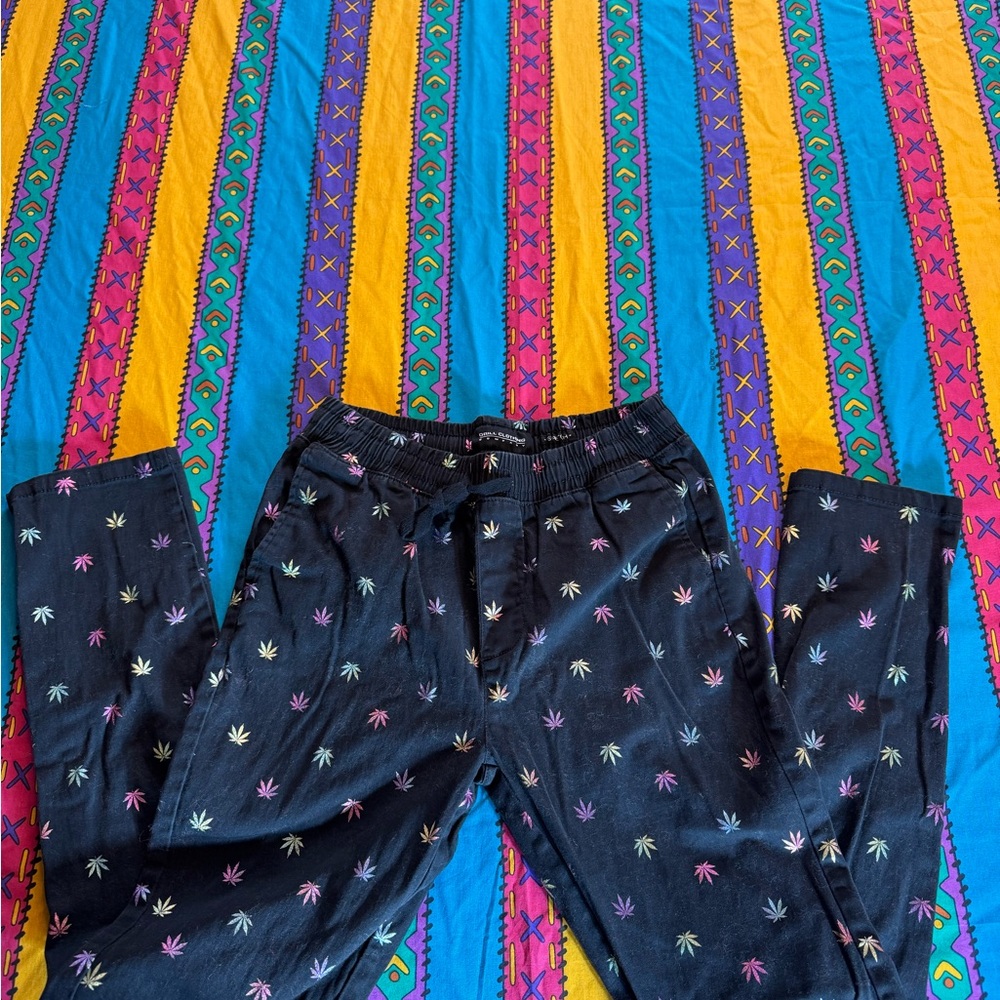 420friendly jogger pants